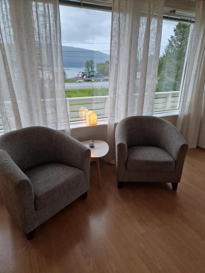 Warm And Cozy Cottage, Great Location Kvaloya Exterior foto